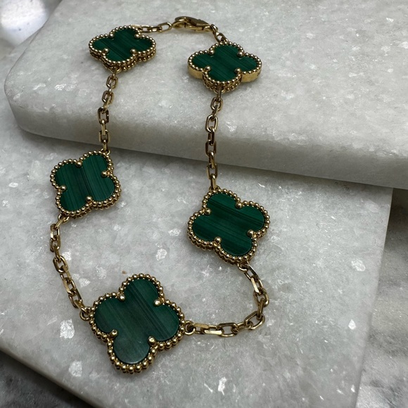 Van Cleef & Arpels Vintage Alhambra bracelet, 5 motifs, 18K yellow gold, malachi - Picture 3 of 12